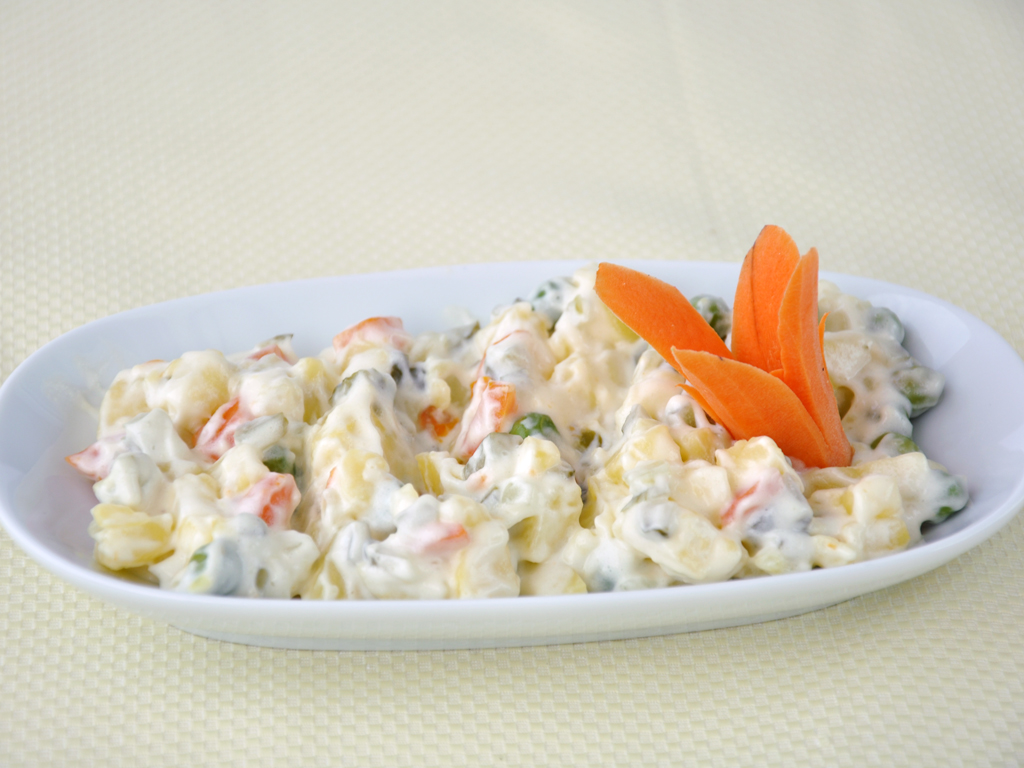 RUS SALATASİ ORTA